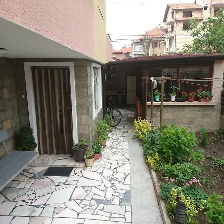 House Ogledalovi Pensionat Pomorie