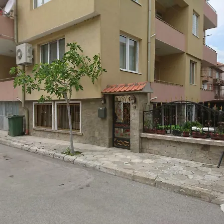 בית הארחה House Ogledalovi *